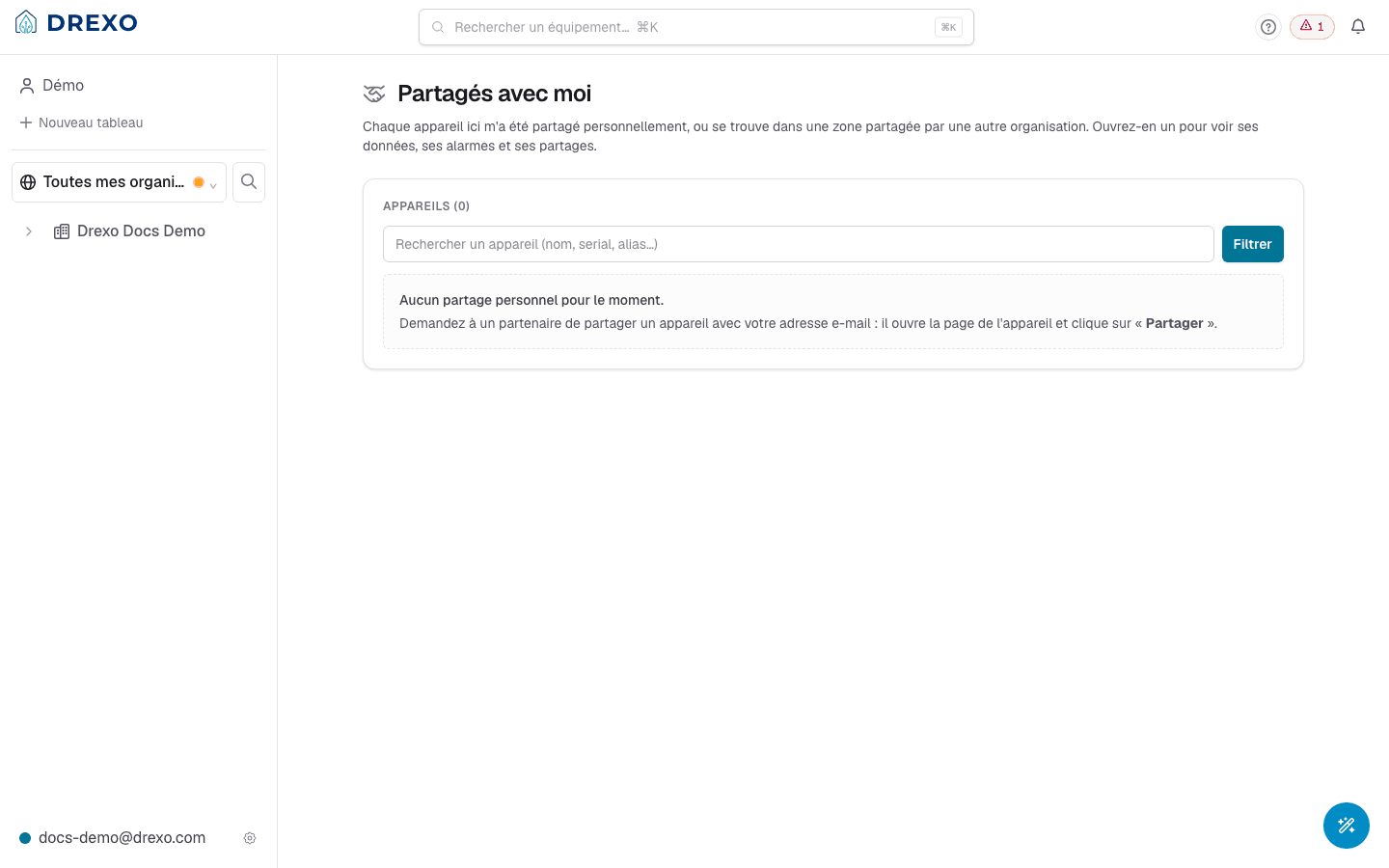 Page Partagés avec moi avec les puces de provenance et les indicateurs de placement